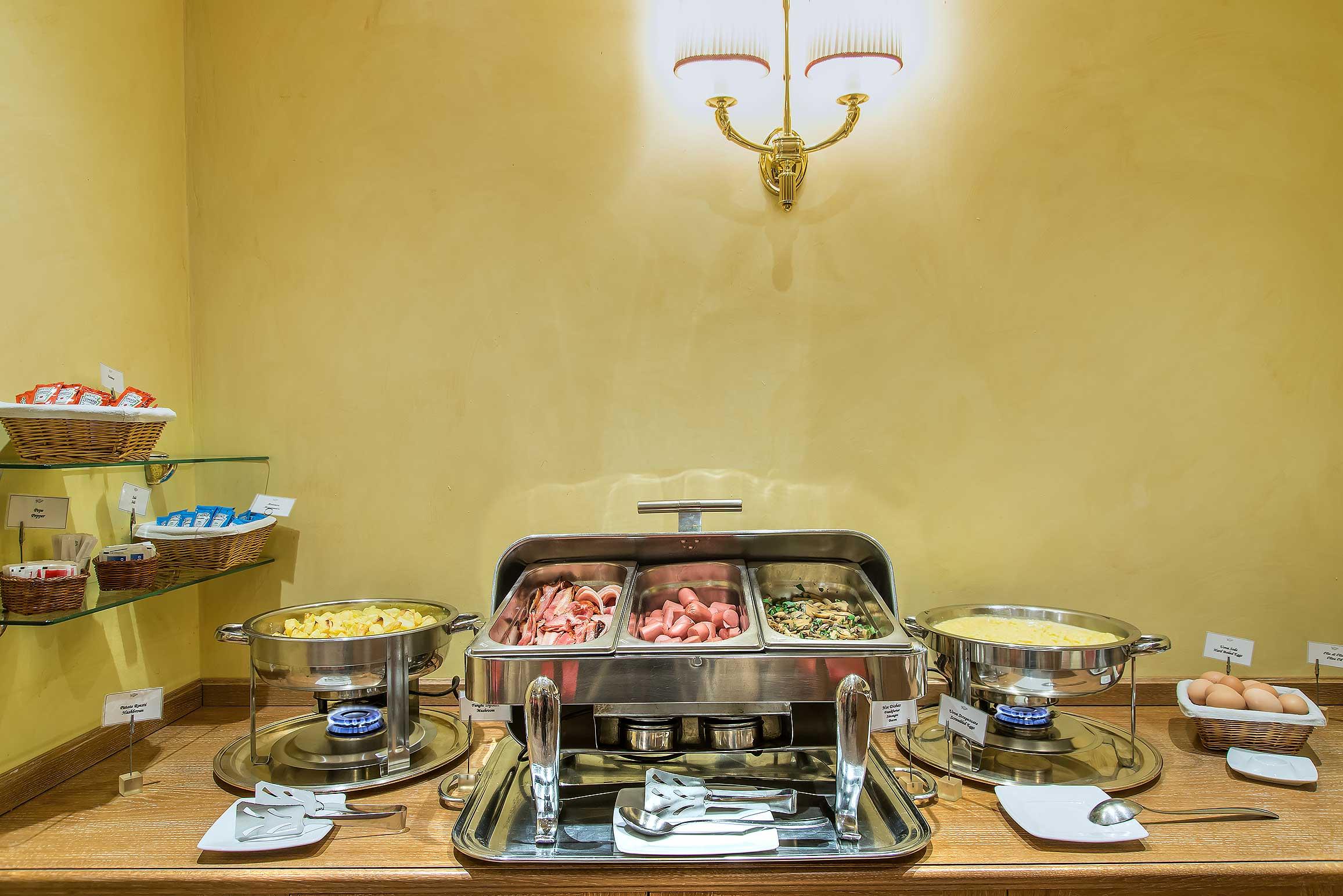Hotel River Palace 4*
